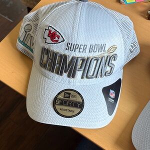 NFL KC Super Bowl Champions Cap - Silver and Gold new